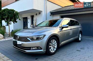 Универсал Volkswagen Passat 2015 в Тячеве