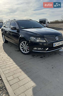 Універсал Volkswagen Passat 2010 в Львові