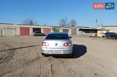 Седан Volkswagen Passat 2008 в Николаеве