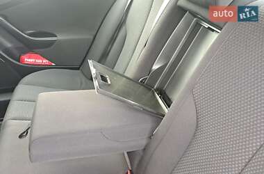 Седан Volkswagen Passat 2009 в 