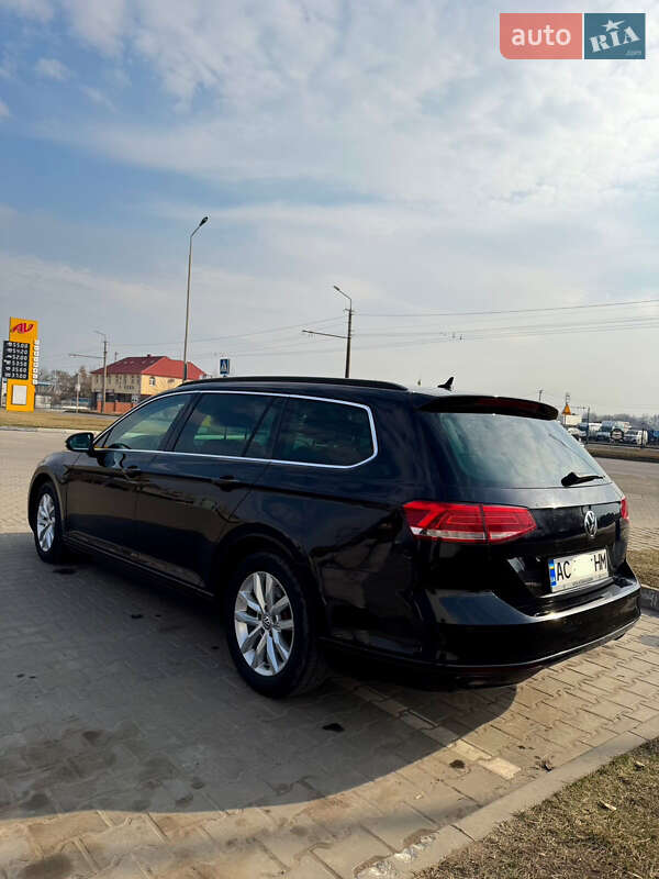 Универсал Volkswagen Passat 2016 в Луцке фото 4 Универсал Volkswagen Passat 2016 в Луцке