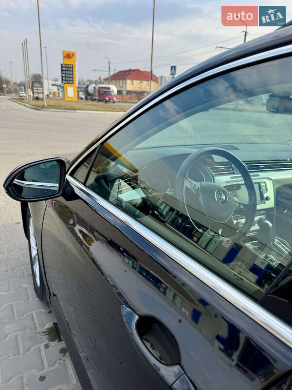 Универсал Volkswagen Passat 2016 в Луцке фото 8 Универсал Volkswagen Passat 2016 в Луцке