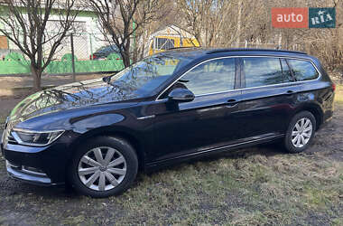 Універсал Volkswagen Passat 2016 в 