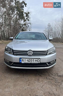 Седан Volkswagen Passat 2012 в 