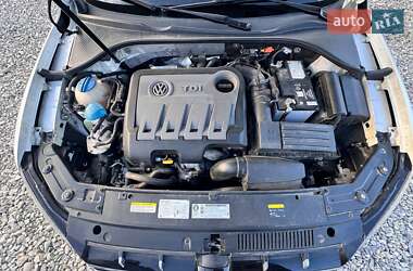 Седан Volkswagen Passat 2014 в 