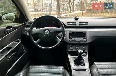 Седан Volkswagen Passat 2007 в 