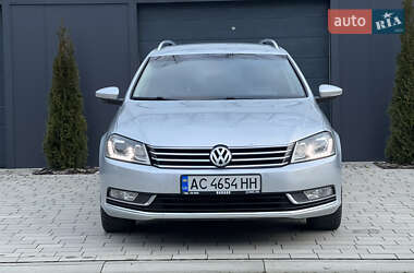 Универсал Volkswagen Passat 2012 в 