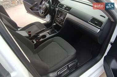 Седан Volkswagen Passat 2018 в 