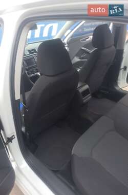 Седан Volkswagen Passat 2018 в 