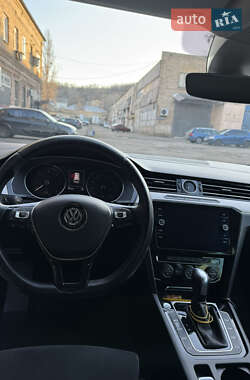 Универсал Volkswagen Passat 2017 в 