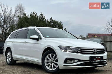 Универсал Volkswagen Passat 2021 в Луцке