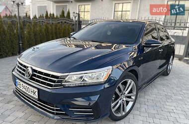 Седан Volkswagen Passat 2017 в 