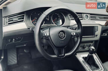 Универсал Volkswagen Passat 2016 в 