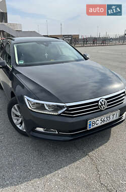 Универсал Volkswagen Passat 2019 в 
