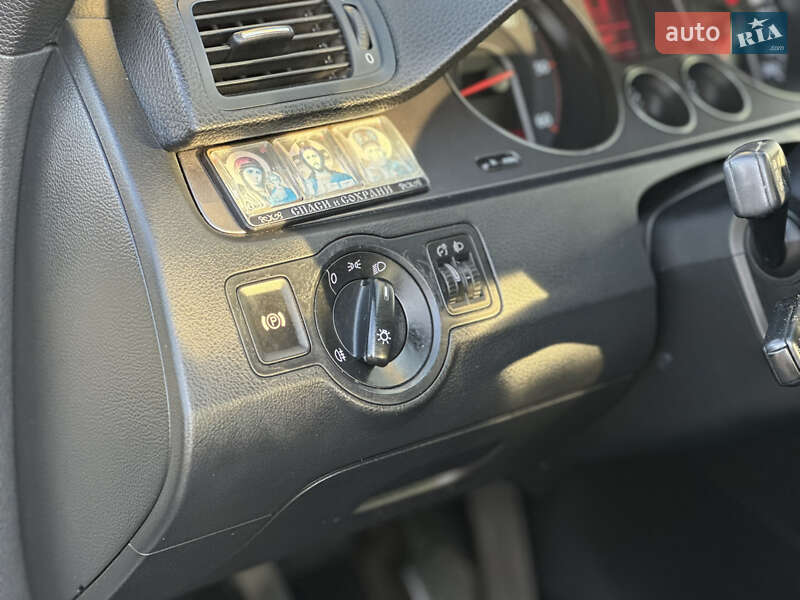 Седан Volkswagen Passat 2007 в Сарнах