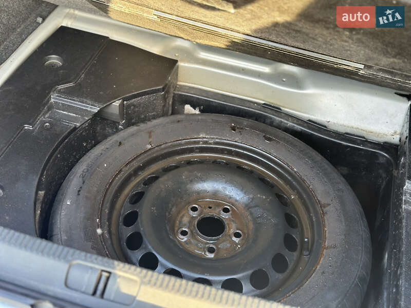 Седан Volkswagen Passat 2007 в Сарнах