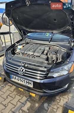 Седан Volkswagen Passat 2013 в 