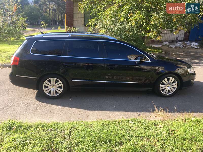 Универсал Volkswagen Passat 2010 в Киеве