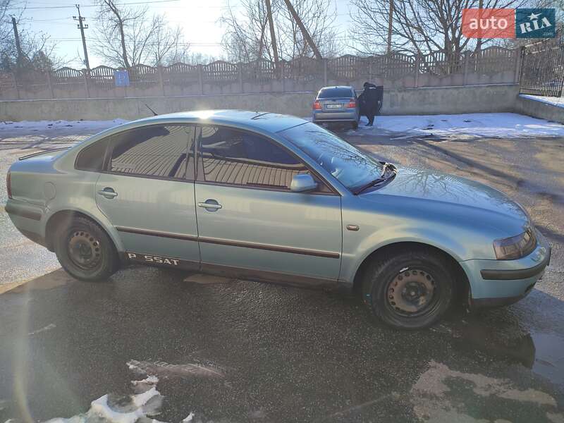 Седан Volkswagen Passat 1997 в Запоріжжі