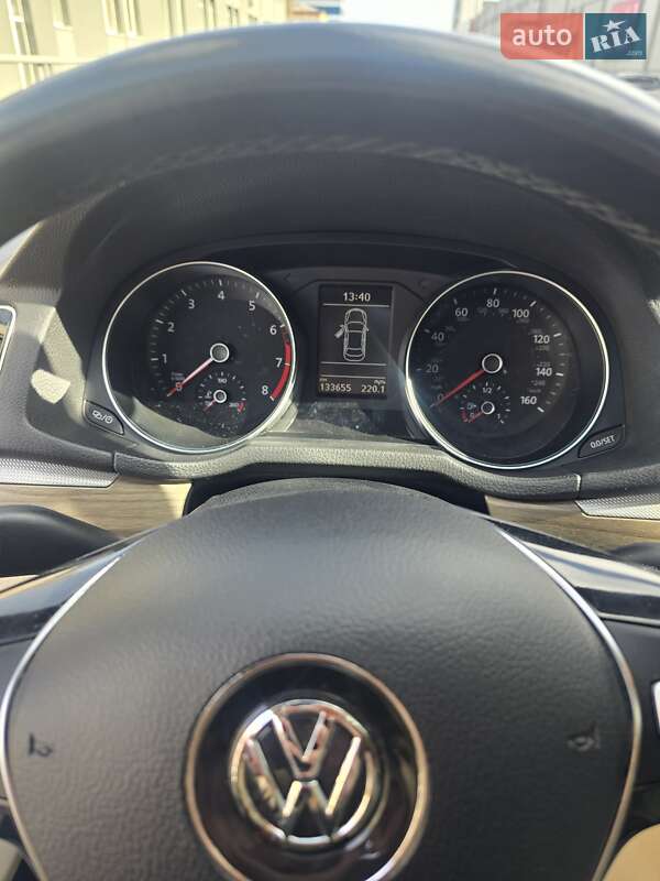 Седан Volkswagen Passat 2017 в Киеве фото 9 Седан Volkswagen Passat 2017 в Киеве