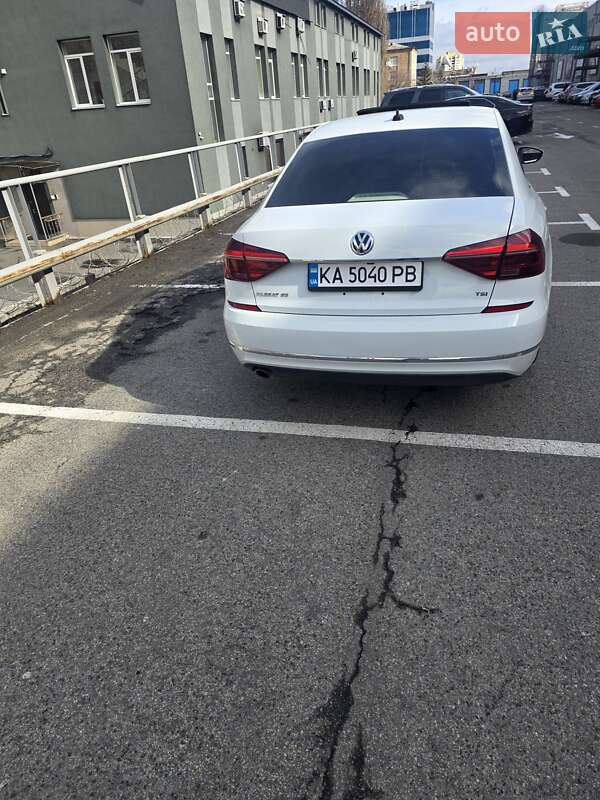 Седан Volkswagen Passat 2017 в Киеве фото 7 Седан Volkswagen Passat 2017 в Киеве