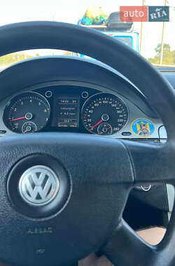 Универсал Volkswagen Passat 2009 в 