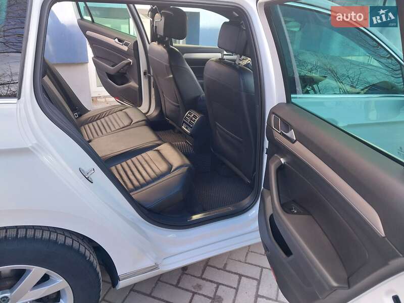 Универсал Volkswagen Passat 2018 в Трускавце