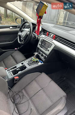 Универсал Volkswagen Passat 2015 в 