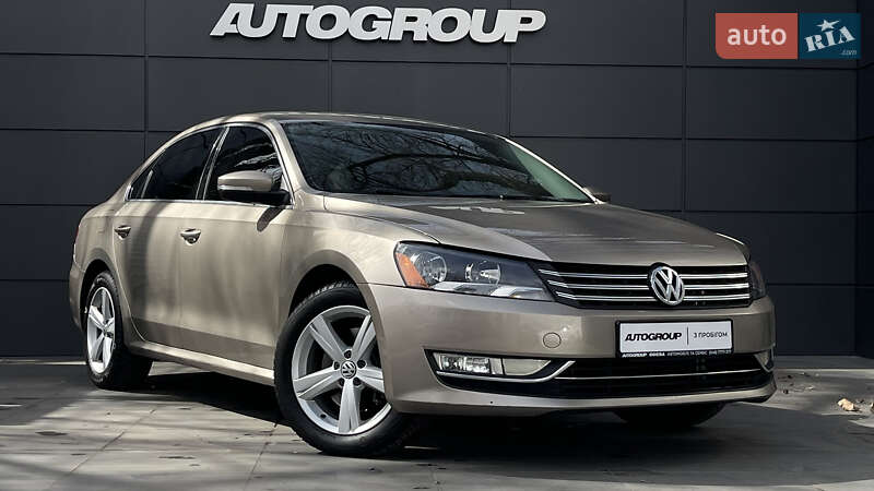 Седан Volkswagen Passat 2014 в Одесі