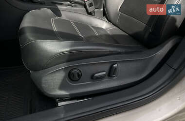 Седан Volkswagen Passat 2014 в Одессе