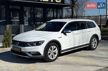Универсал Volkswagen Passat 2017 в 