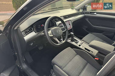 Універсал Volkswagen Passat 2021 в 