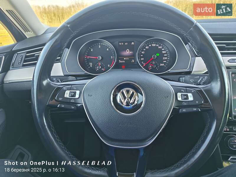 Универсал Volkswagen Passat 2015 в Умани