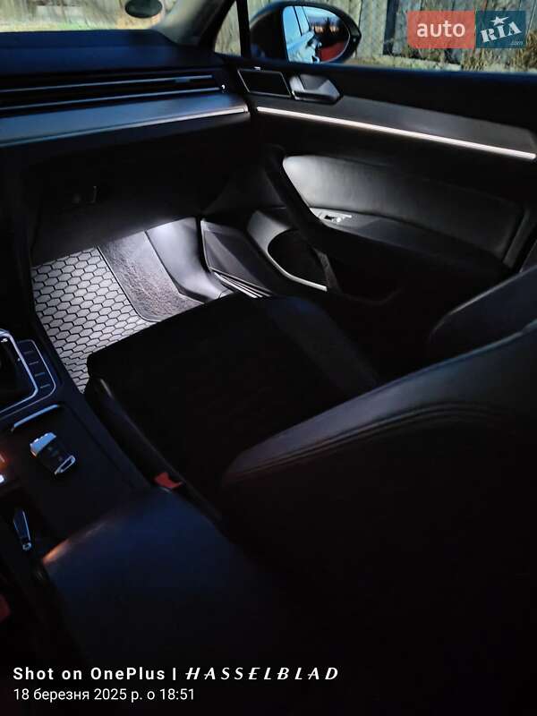 Универсал Volkswagen Passat 2015 в Умани