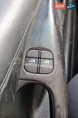 Седан Volkswagen Passat 1996 в Бердичеве