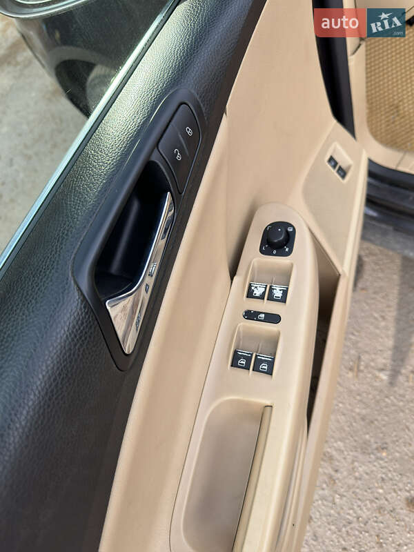 Универсал Volkswagen Passat 2006 в Львове