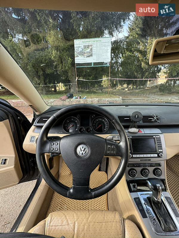 Универсал Volkswagen Passat 2006 в Львове