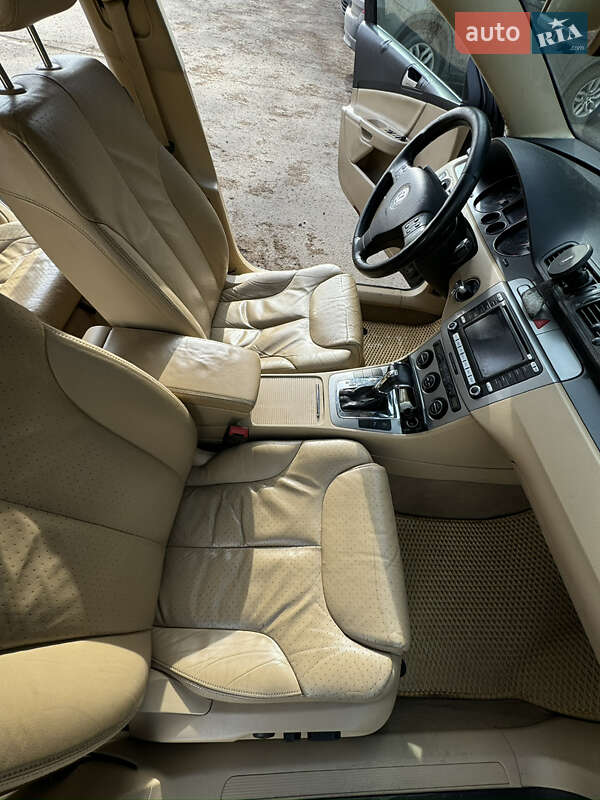 Универсал Volkswagen Passat 2006 в Львове