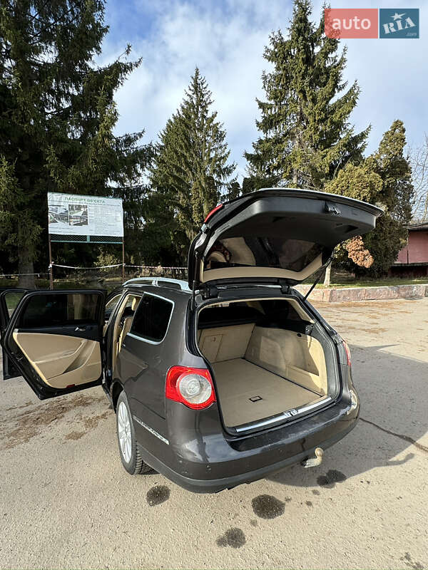 Универсал Volkswagen Passat 2006 в Львове