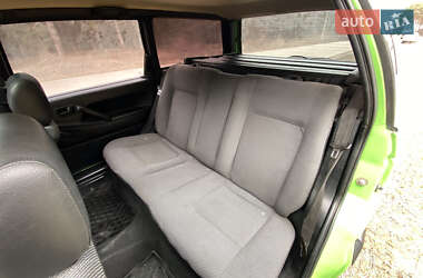 Універсал Volkswagen Passat 1992 в 