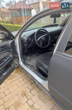 Универсал Volkswagen Passat 1998 в 
