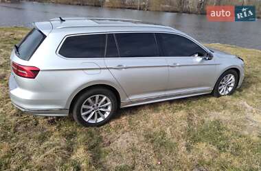 Универсал Volkswagen Passat 2015 в Хмельницком