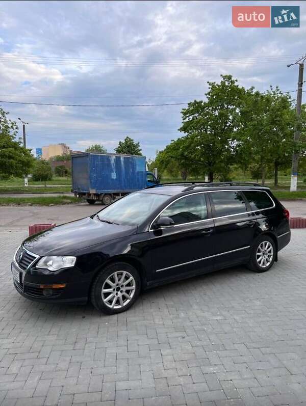 Универсал Volkswagen Passat 2010 в 