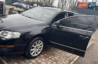 Универсал Volkswagen Passat 2010 в 