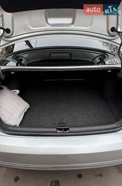Седан Volkswagen Passat 2015 в 