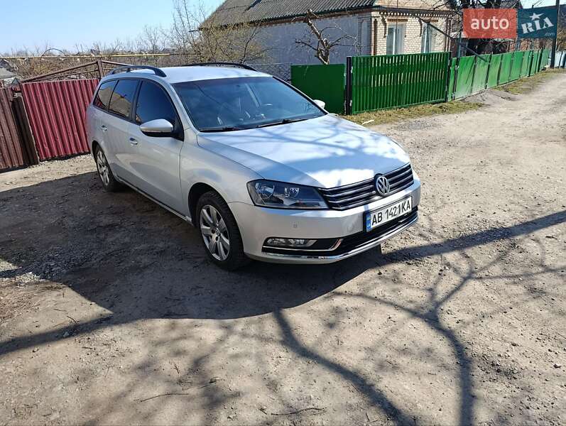 Универсал Volkswagen Passat 2012 в Жмеринке