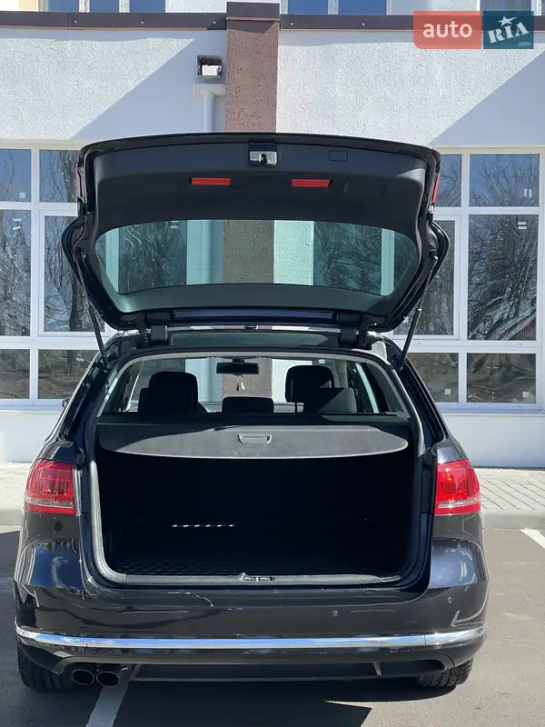 Универсал Volkswagen Passat 2013 в 