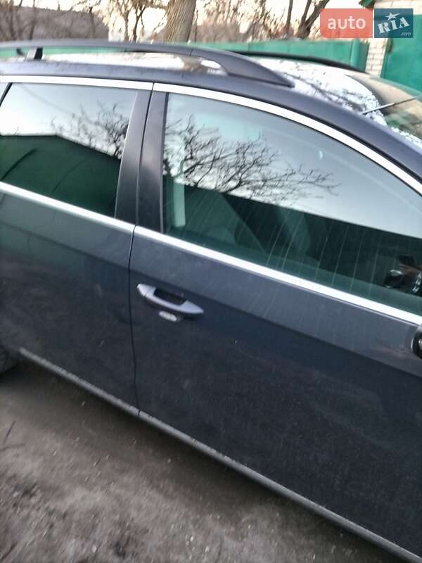 Универсал Volkswagen Passat 2012 в Хмельнике