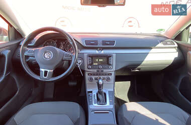 Универсал Volkswagen Passat 2012 в 