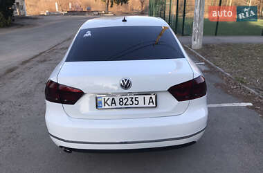 Седан Volkswagen Passat 2015 в 